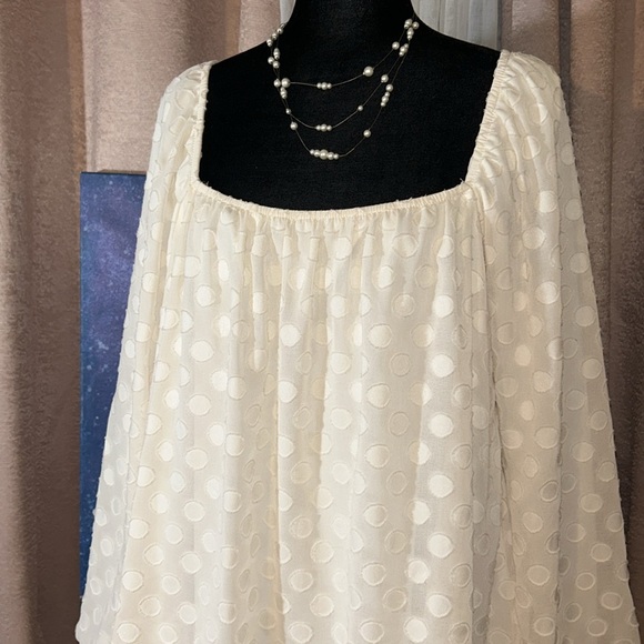 Show Me Your MuMu Size S Cream Pocketed Dress - Picture 2 of 13